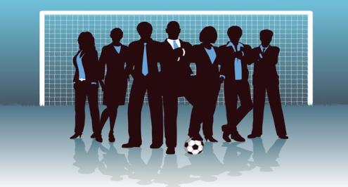 من هم الـ "هاكرز" الذين سيطروا على  كرة القدم؟